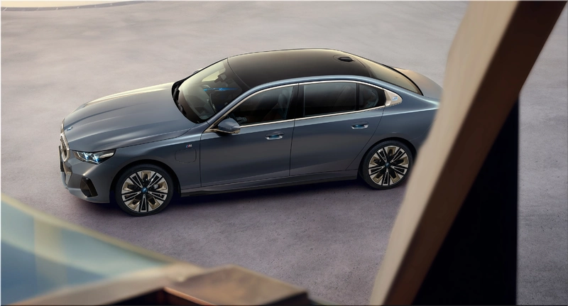 BMW i5
