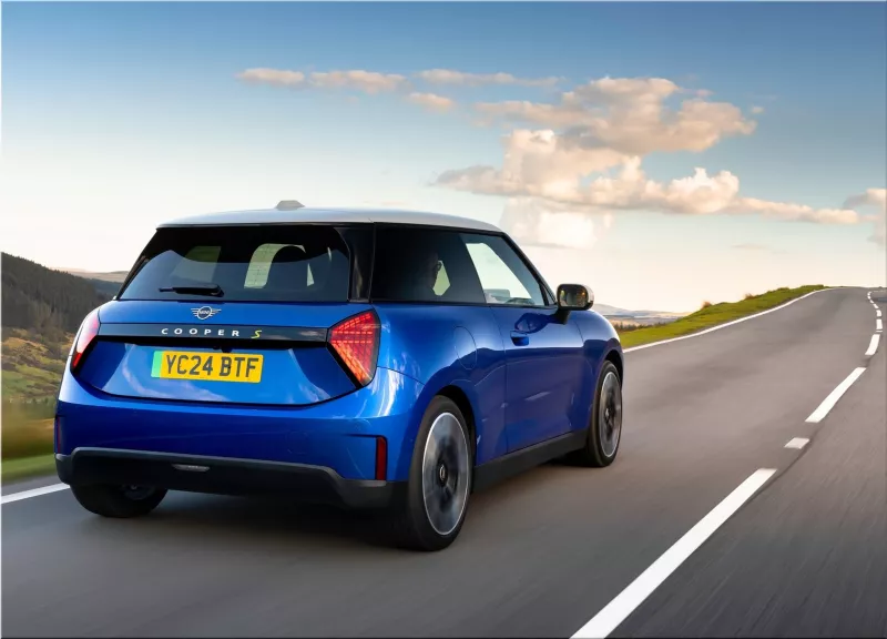 2024 MINI Cooper SE
