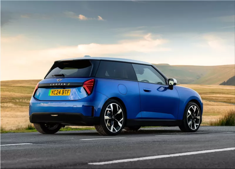2024 MINI Cooper SE