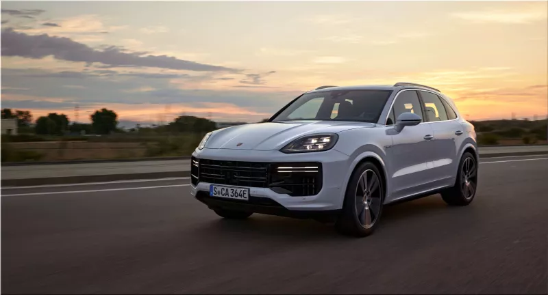 Porsche Cayenne Turbo E-Hybrid Coupe