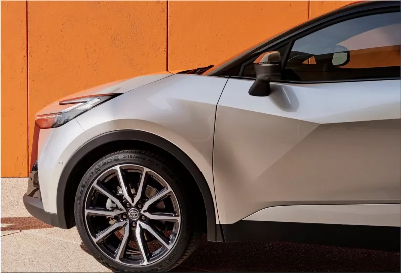 2024 Toyota C-HR