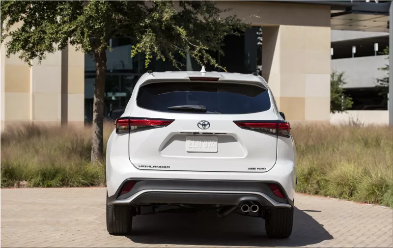 Toyota Highlander Hybrid Nightshade