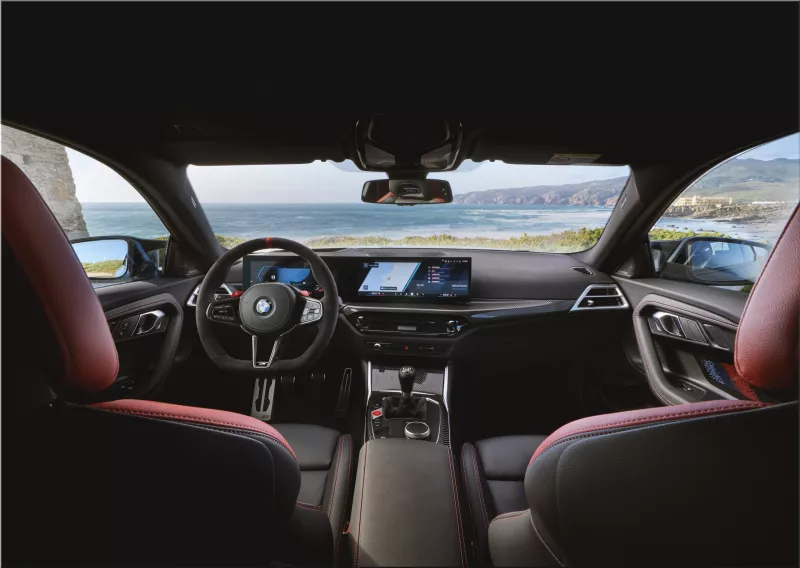 2025 BMW M2
