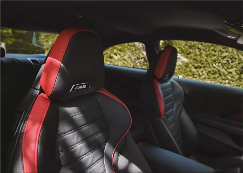 2025 BMW M2