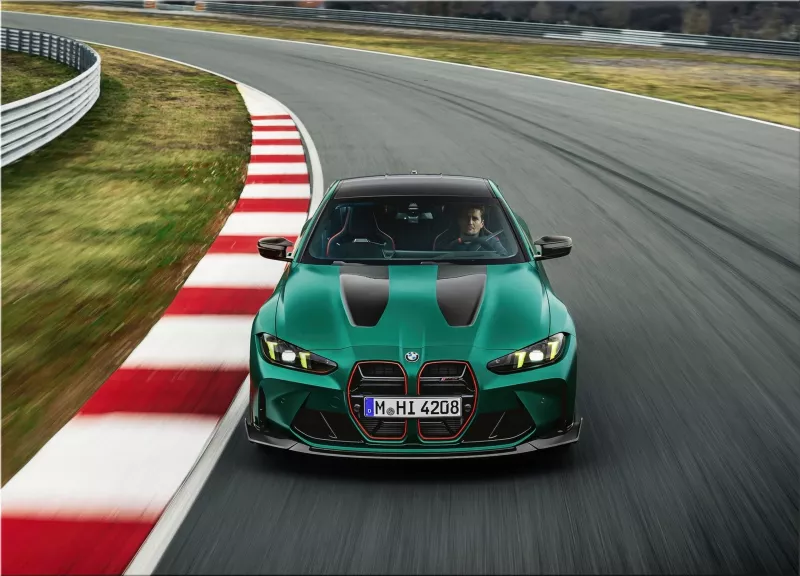BMW M4 CS