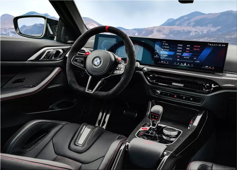 BMW M4 CS