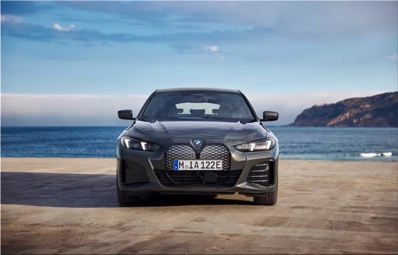 2025 BMW i4