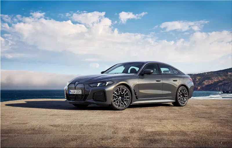 2025 BMW i4