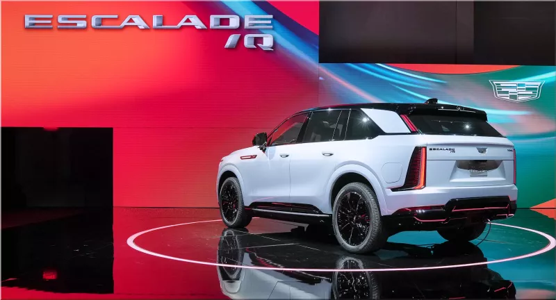 2025 Cadillac Escalade IQ