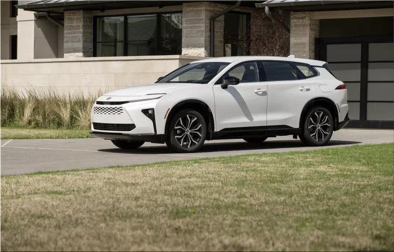 2025 Toyota Crown Signia