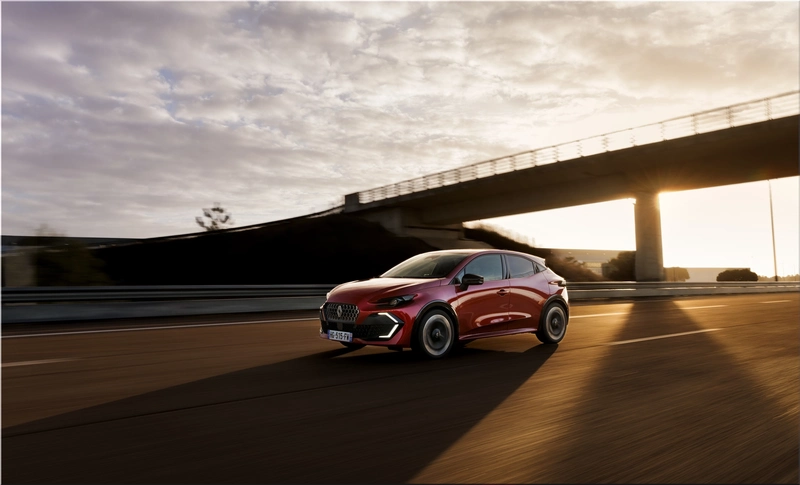 2026 Renault Clio hybrid