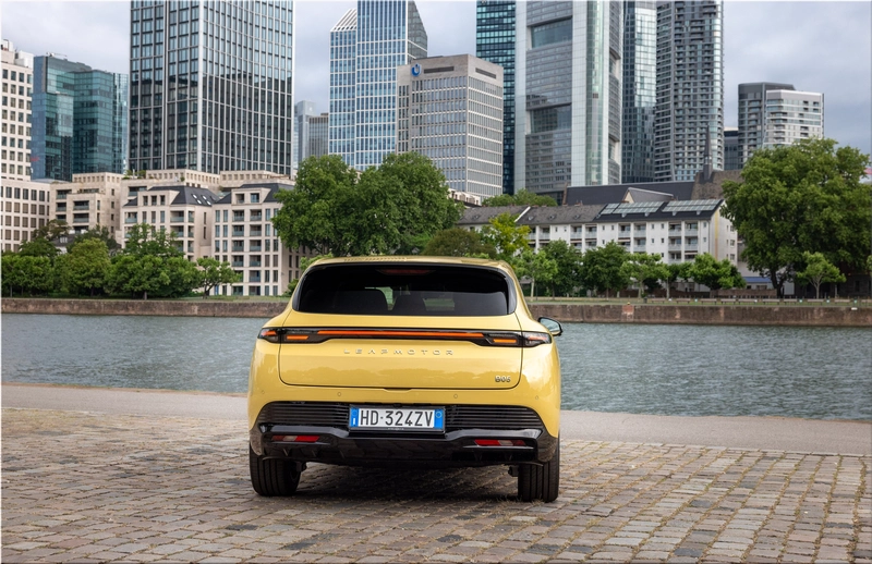2027 Leapmotor B05 electric hatchback