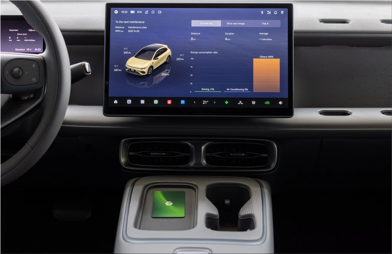 2027 Leapmotor B05 interior