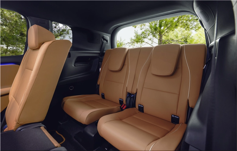 2027 Mercedes-Benz GLB SUV