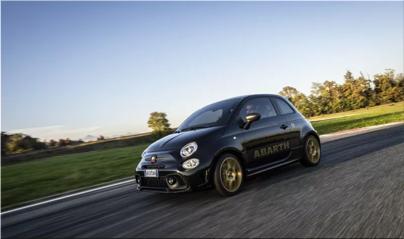 2024 Abarth 695