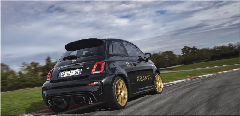 2024 Abarth 695