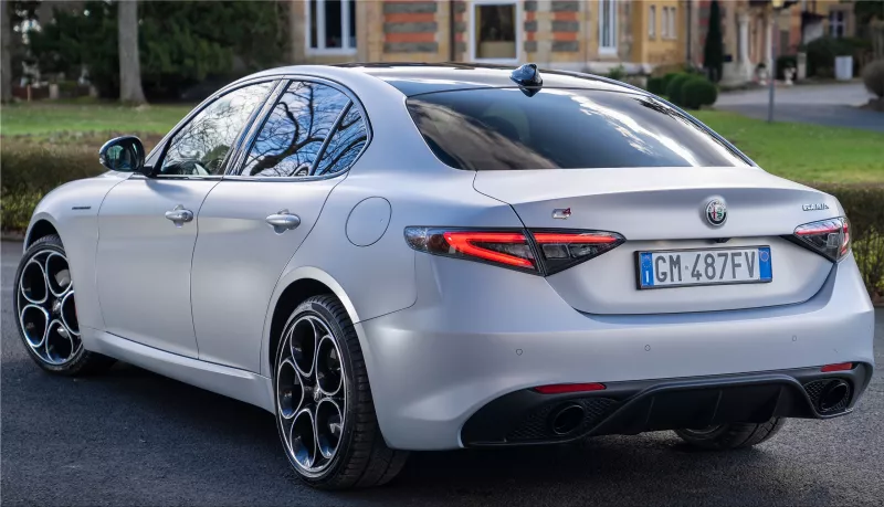 Alfa Romeo Giulia