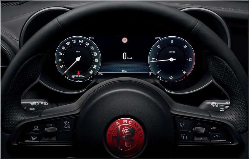 Alfa Romeo Giulia Edizione Luna Rossa