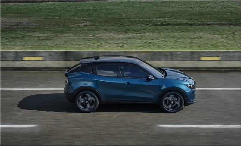 Alfa Romeo Junior Ibrida