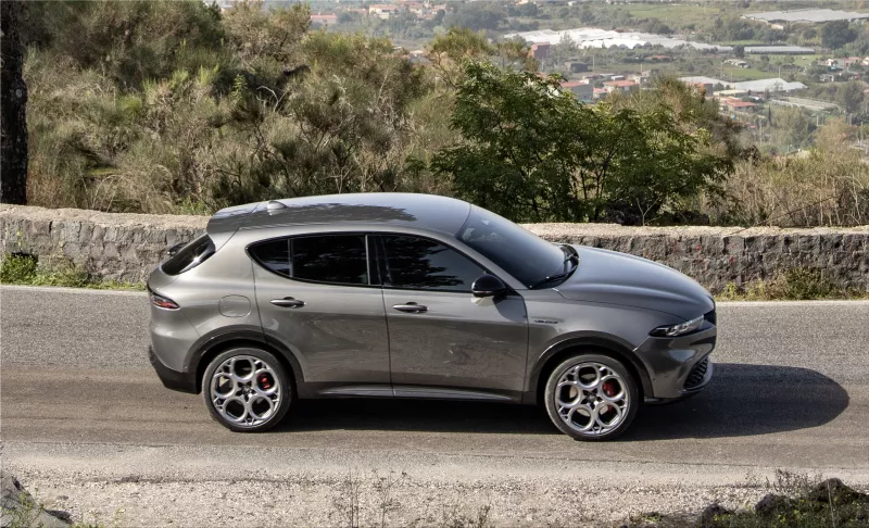 Alfa Romeo Tonale Plug-in Hybrid Q4