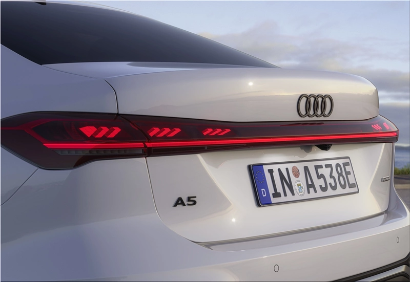 Audi A5 e-hybrid quattro