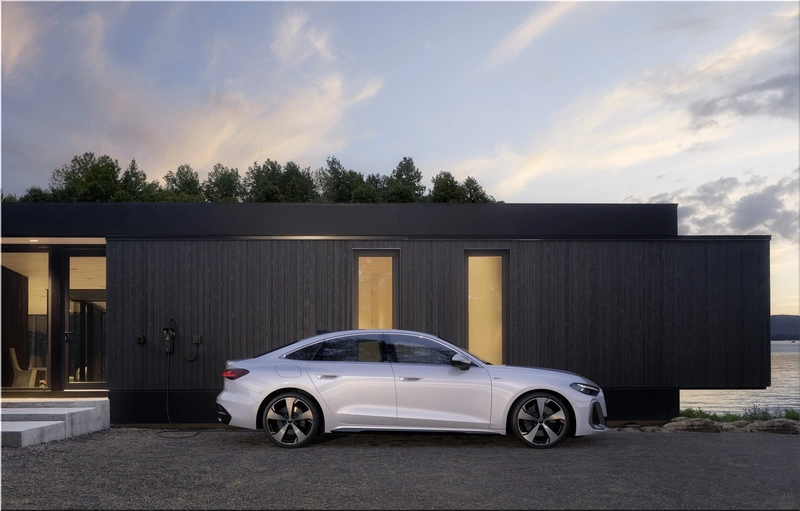 Audi A5 Sedan e-hybrid quattro