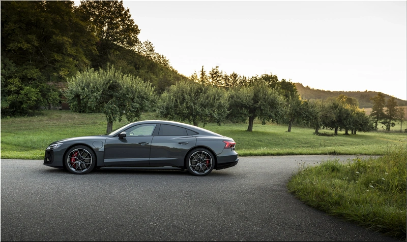 Audi Q6 Sportback e-tron