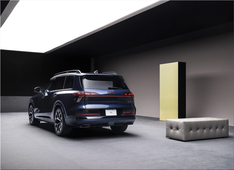 Audi Q9 SUV