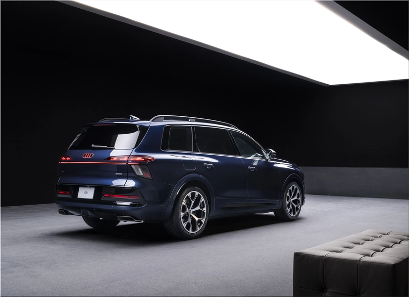 Audi Q9 SUV