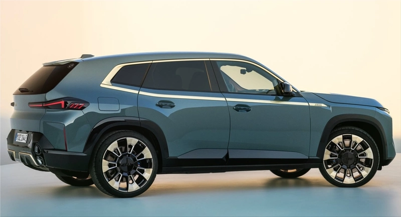 BMW XM