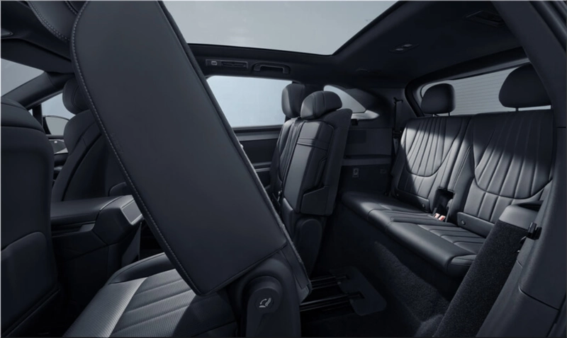 BYD SEALION 8