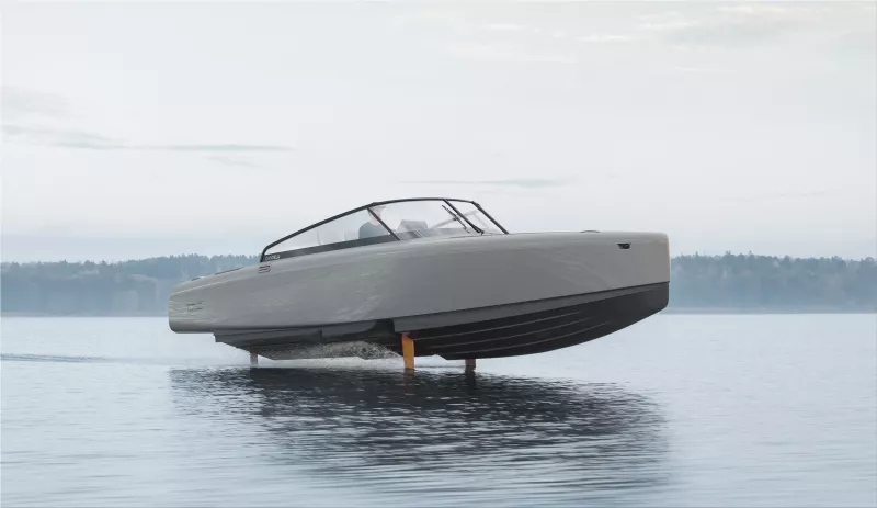 Candela C-8 electric boat