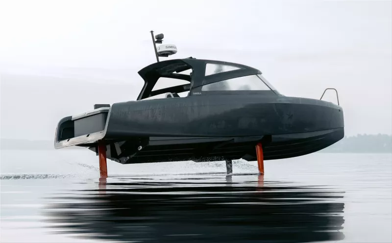 Candela C-8 electric boat