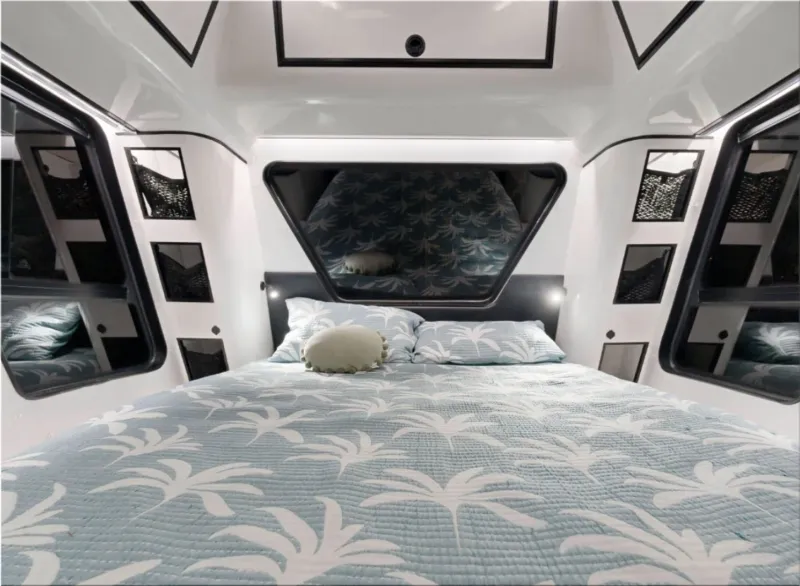 Caravan HQ Crossfire 4.7