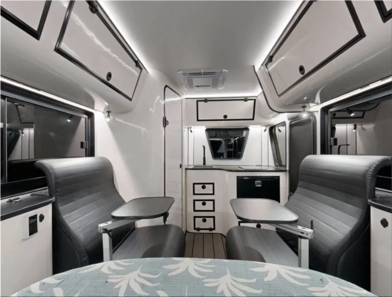 Caravan HQ Crossfire 4.7