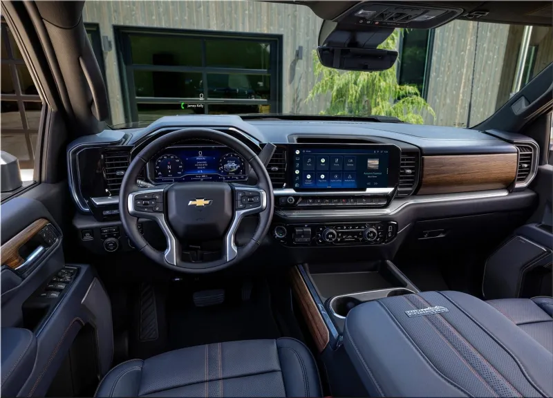 2024 Chevrolet Silverado HD