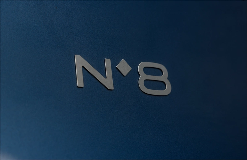 DS N°8