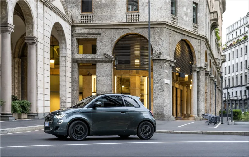 FIAT 500e Giorgio Armani