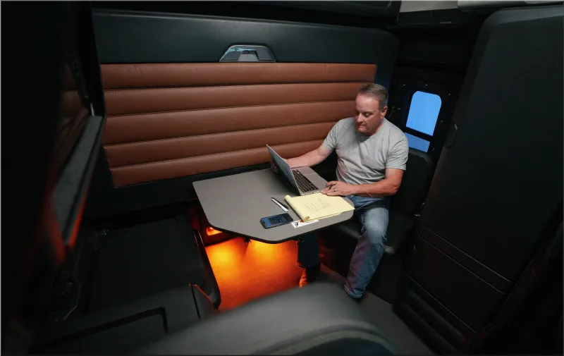 2025 Freightliner Cascadia