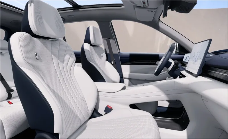 Geely Galaxy E5