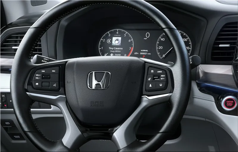 Honda Odyssey minivan