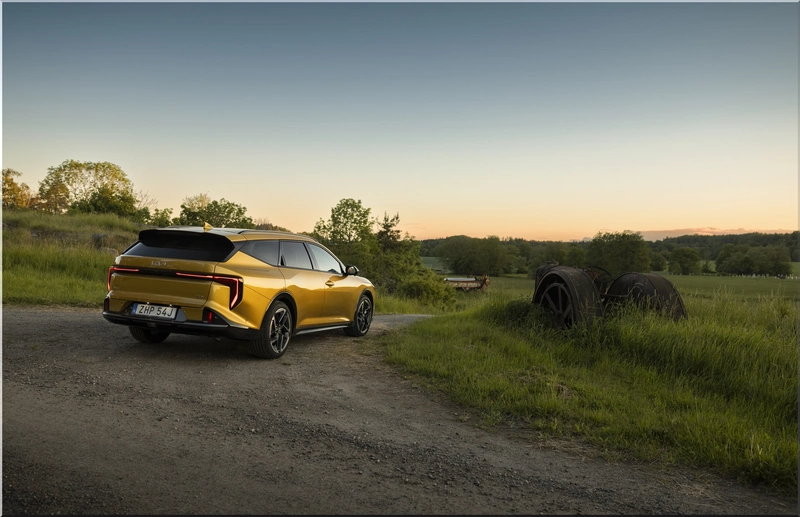 Kia K4 Sportswagon Hybrid