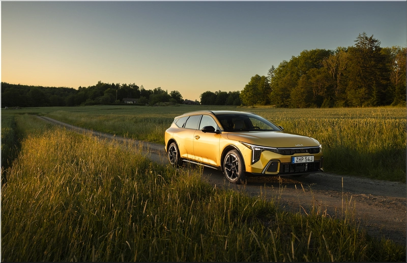 Kia K4 Sportswagon Hybrid