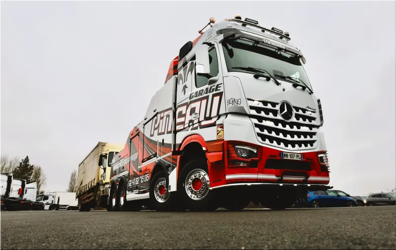 Mercedes-Benz Arocs