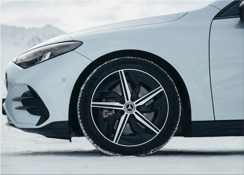 Mercedes-Benz CLA Hybrid