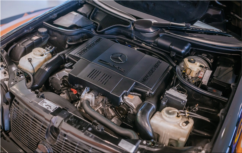 Mercedes-Benz E 60 AMG