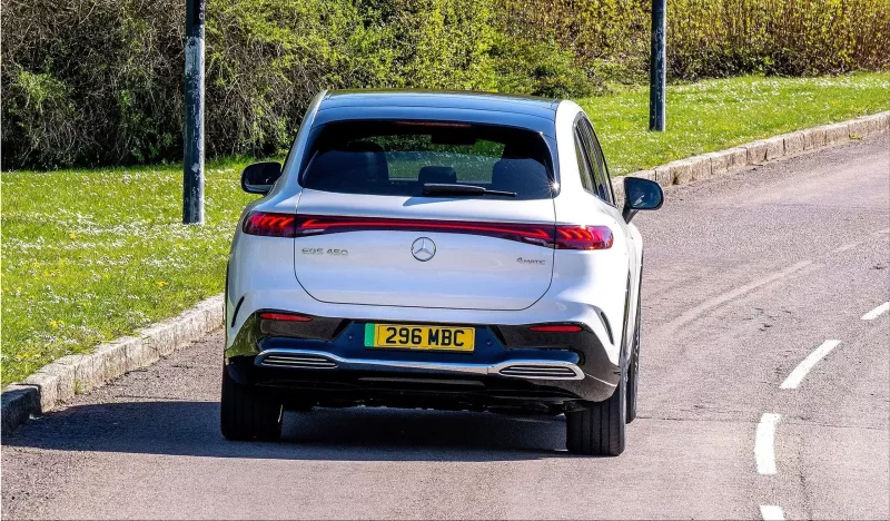 Mercedes-Benz EQS electric SUV