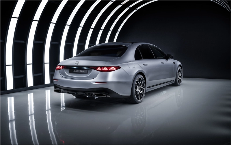 Mercedes-Benz S-Class 2026
