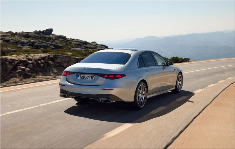 Mercedes-Benz S-Class 2026
