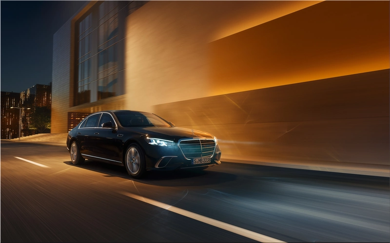 Mercedes-Benz S-Class 2026